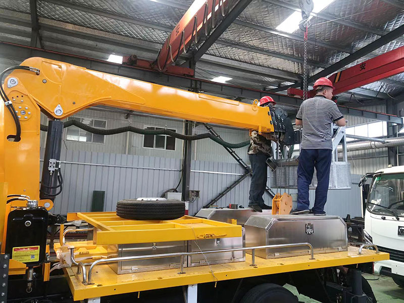 高空作業(yè)車使用參數(shù)配置